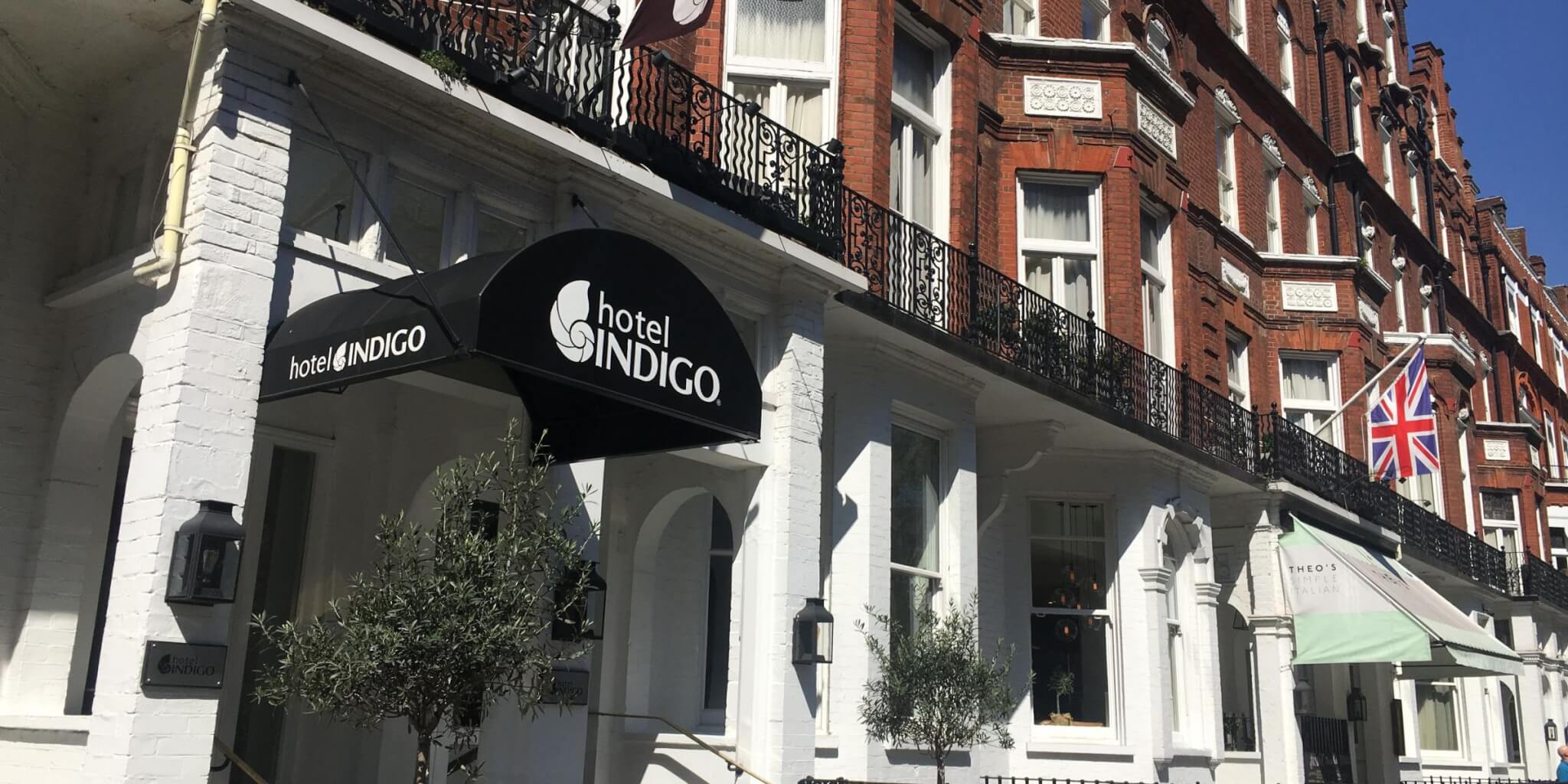 Hotel indigo London Entry